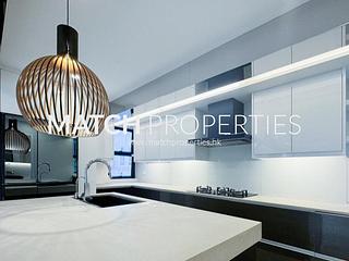 Mid Levels West - Peace Court 02
