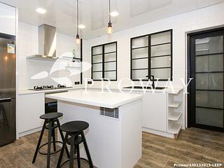 Mid Levels Central - Emerald Court 09