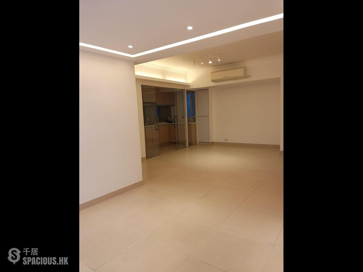 Causeway Bay - Yee On Building 01