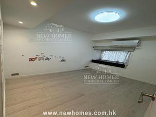 Happy Valley - Ventris Place 05