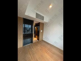 Mid Levels Central - Gramercy 11