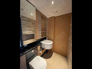 Mid Levels Central - Gramercy 12