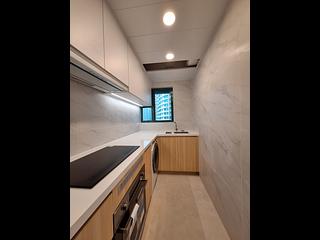 Discovery Bay - Discovery Bay Phase 13 Chianti The Barion (Block 2) 02