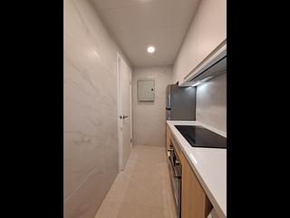 Discovery Bay - Discovery Bay Phase 13 Chianti The Barion (Block 2) 03