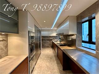 Mid Levels Central - Kennedy Heights 06