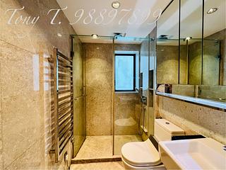 Mid Levels Central - Kennedy Heights 14