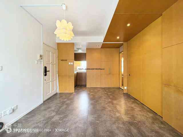 Shek Tong Tsui - Fortune Villa 03