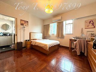 Mid Levels East - Camelot Heights 07