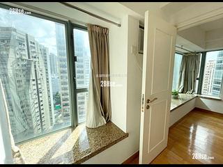 Sheung Wan - Queen's Terrace 03