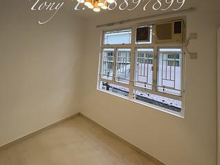 Wan Chai - Man Tung Building 12