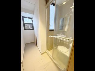 Mid Levels Central - Arezzo 11