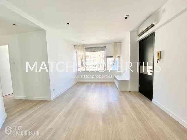 Mid Levels Central - Roc Ye Court 01