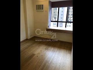 Mid Levels Central - Elegant Terrace 04