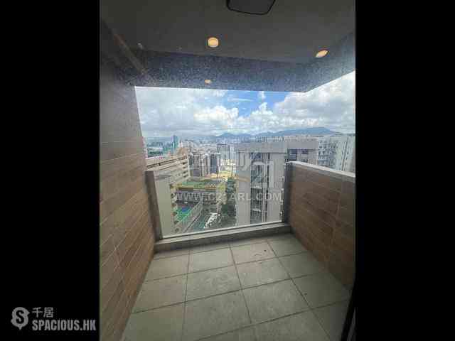 Braemar Hill - Wilshire Towers Block C 01