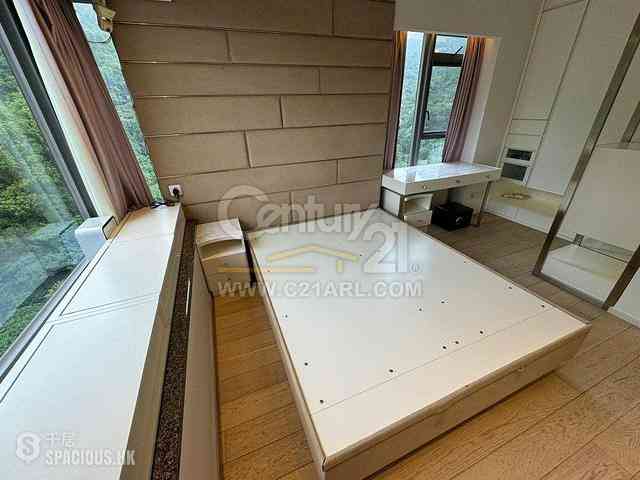 Tai Hang - Serenade Block 2 04