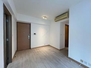 Sai Ying Pun - Island Crest 03