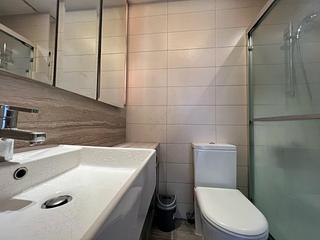 Sai Ying Pun - Island Crest 07