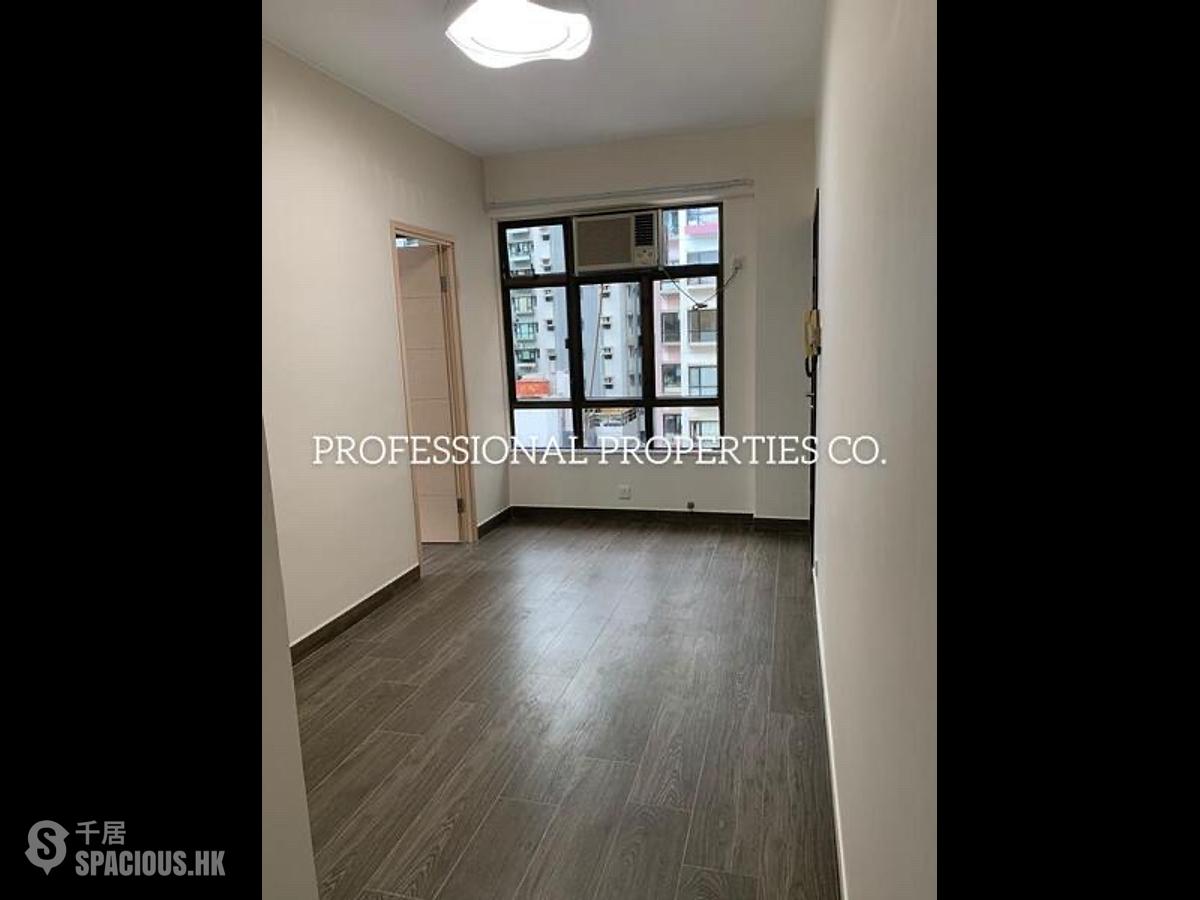 Mid Levels Central - Good View Court 01