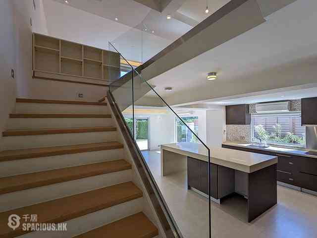 Sai Kung - Venice Villa 11