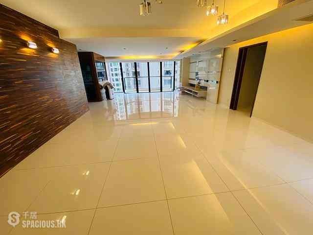 Mid Levels Central - Estoril Court Block 3 03
