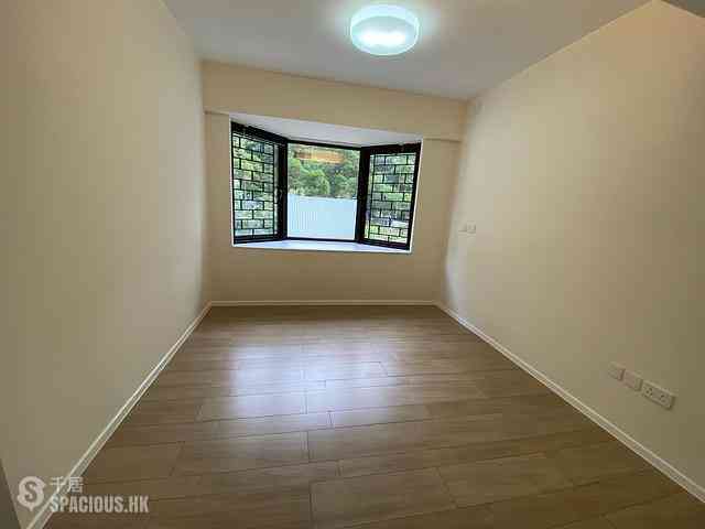 Mid Levels Central - Estoril Court Block 3 14