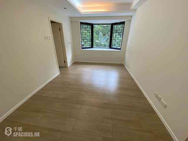 Mid Levels Central - Estoril Court Block 3 16