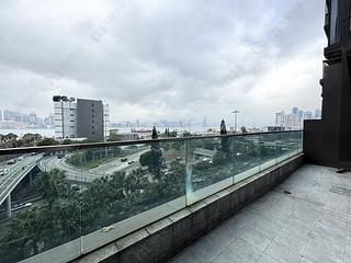 Wan Chai - The Gloucester 02