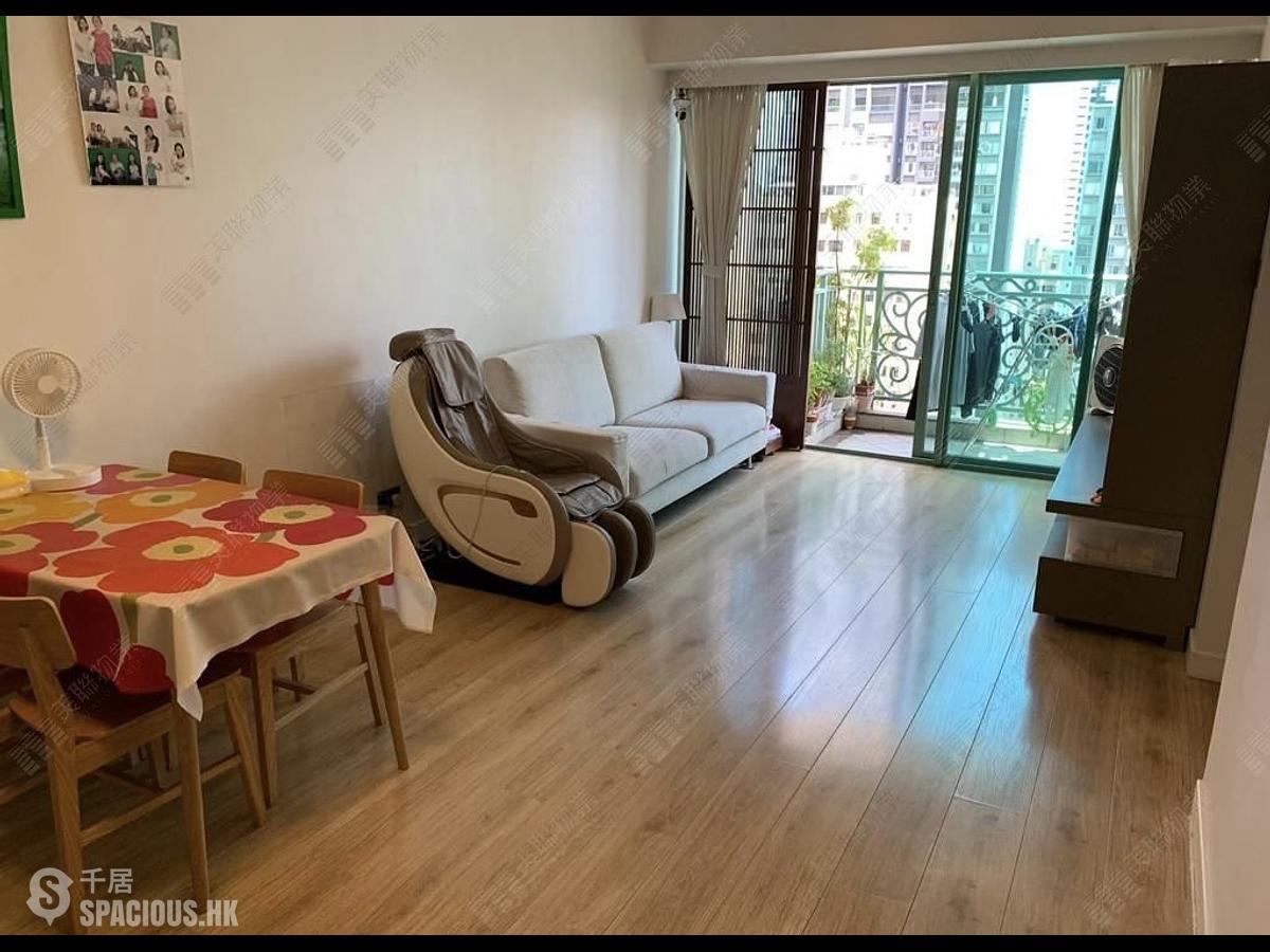 Sai Ying Pun - Bon-Point 01