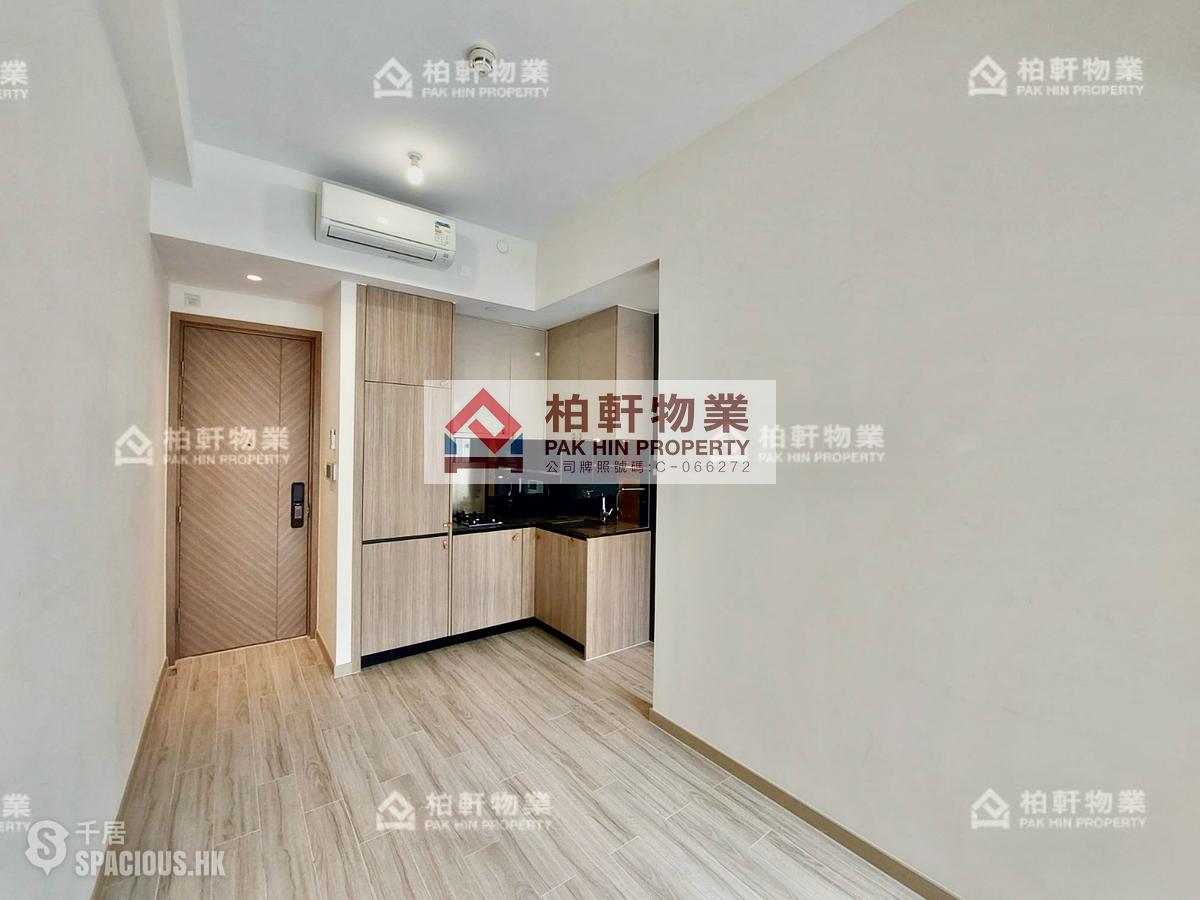 Quarry Bay - Novum East 01
