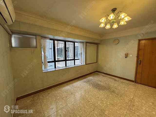Mid Levels Central - Robinson Heights Block 3 01