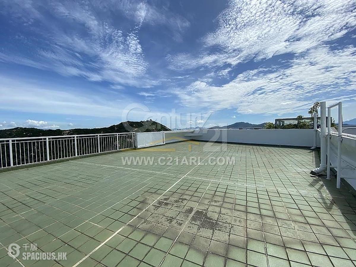 Chung Hom Kok - Jadebeach Villa 01