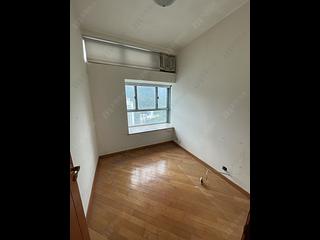 Tung Chung - Tung Chung Crescent Phase 2 Block 8 07
