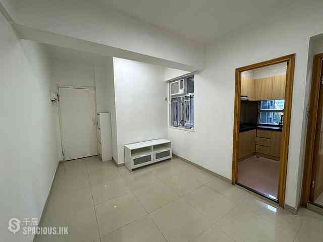 Sheung Wan - Kiu Fat Building Front Block (Block B) 02