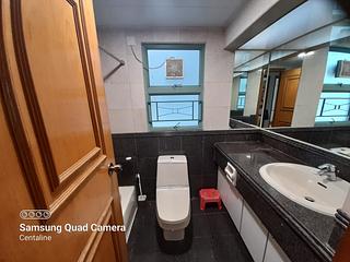 Mid Levels Central - Goldwin Heights 07