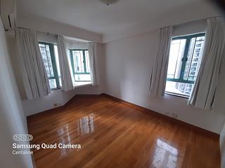 Mid Levels Central - Goldwin Heights 15