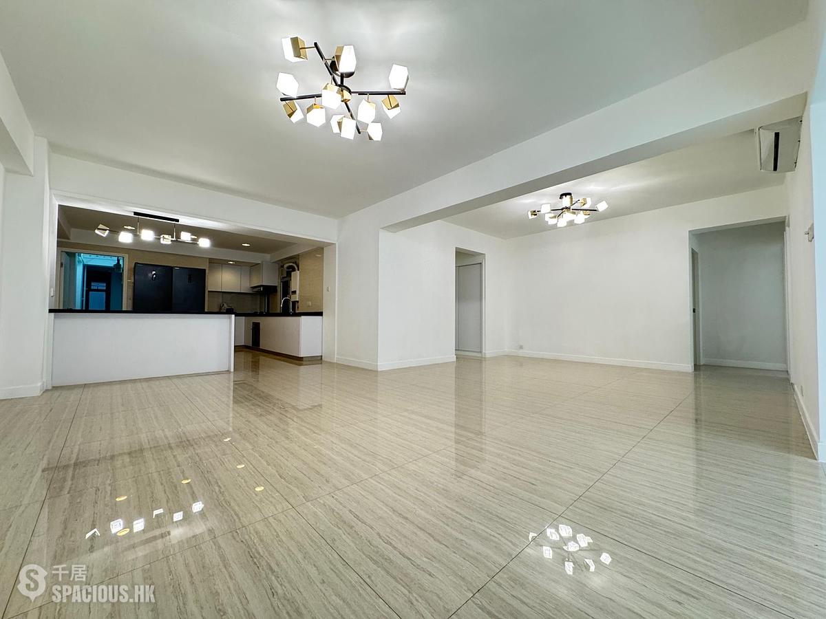 Mid Levels Central - Manly Mansion 01