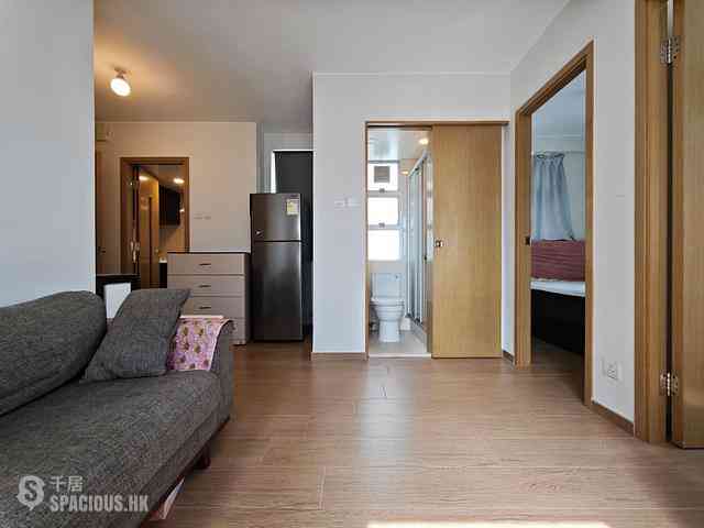 Wan Chai - Causeway Centre Block B 03