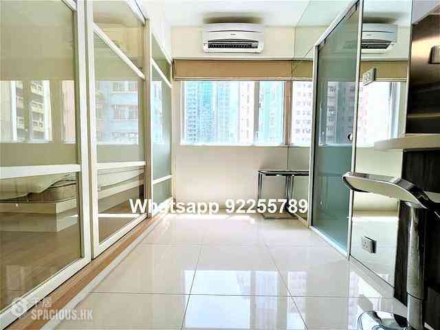 Sai Ying Pun - Lee Wah Mansion 02
