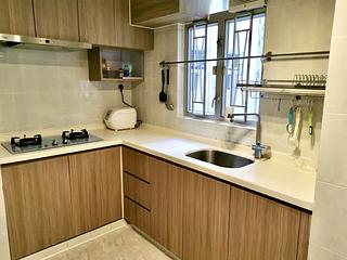Wan Chai - Phoenix Court Block 1 03