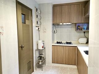 Wan Chai - Phoenix Court Block 1 04