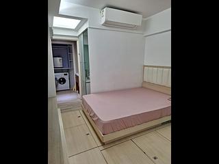 Sheung Wan - Urbana 38 04