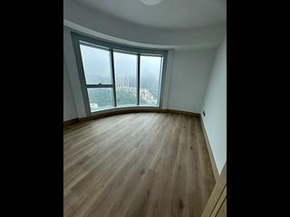 Stubbs Road - The Summit 07