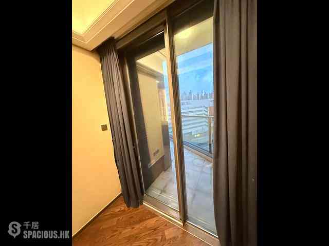 Cheung Sha Wan - The Vertex West Wing 10