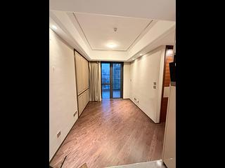 Cheung Sha Wan - The Vertex West Wing 04