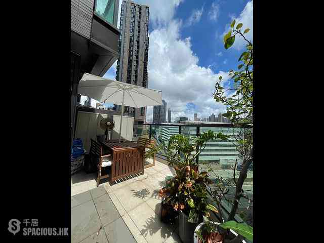 Cheung Sha Wan - The Vertex West Wing 02