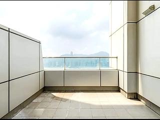 West Kowloon - The Harbourside 07