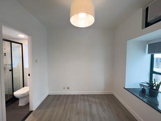 Mid Levels East - Monmouth Place 17