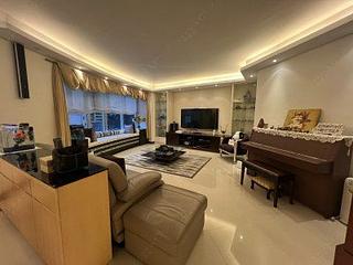 Mid Levels Central - Tregunter Tower 3 02