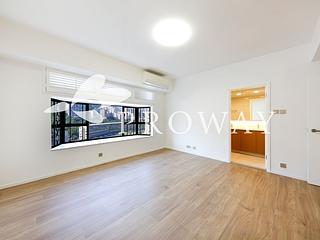 Happy Valley - Ventris Place 05
