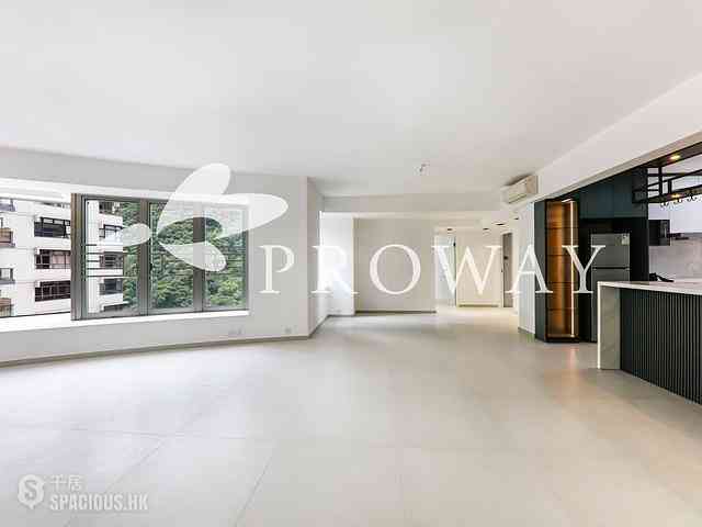 Mid Levels Central - Tregunter Tower 3 01